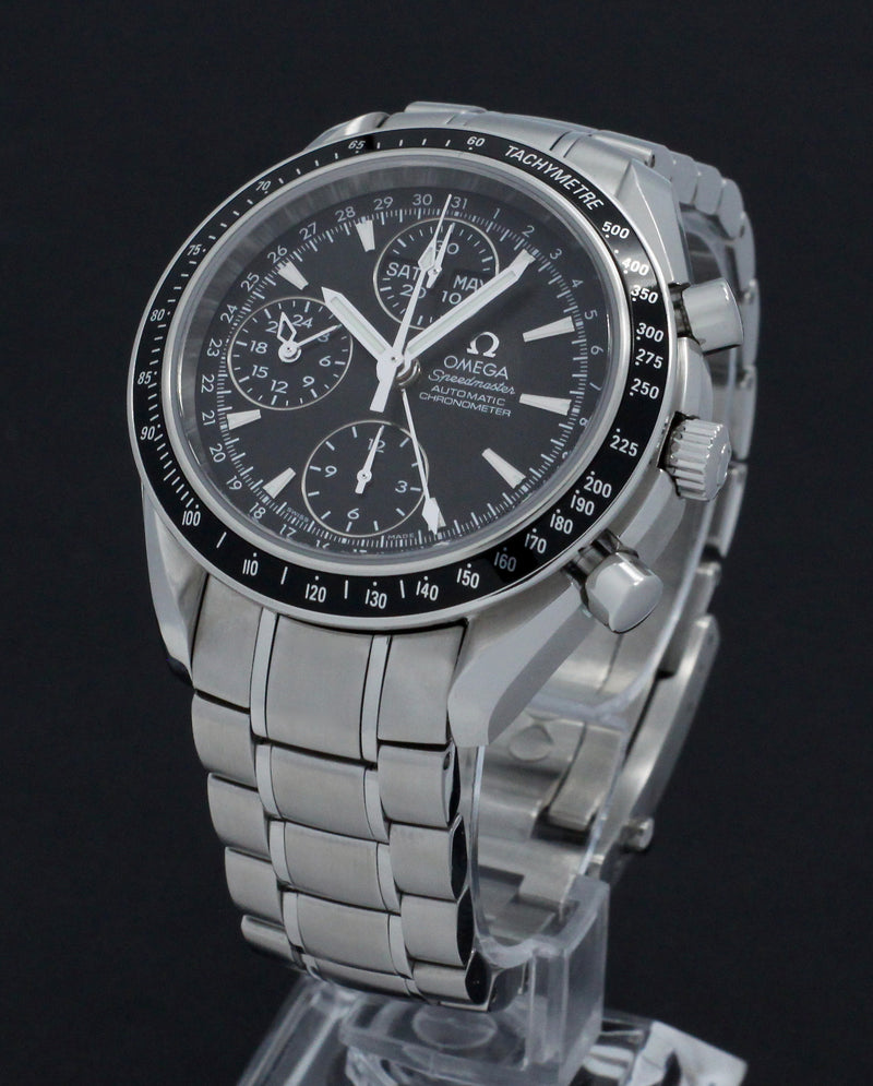 Omega Speedmaster Day Date 3220.50.00 - 2015 - Omega horloge - Omega kopen - Omega heren horloge - Trophies Watches