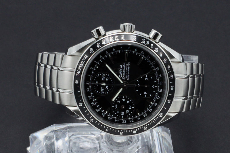 Omega Speedmaster Day Date 3220.50.00 - 2015 - Omega horloge - Omega kopen - Omega heren horloge - Trophies Watches