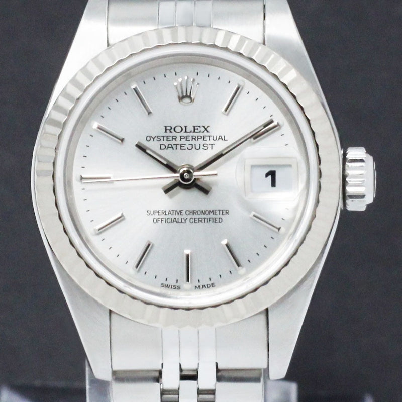 Rolex Oyster Perpetual Lady Datejust 79174 - 2003 - Rolex horloge - Rolex kopen - Rolex dames horloge - Trophies Watches