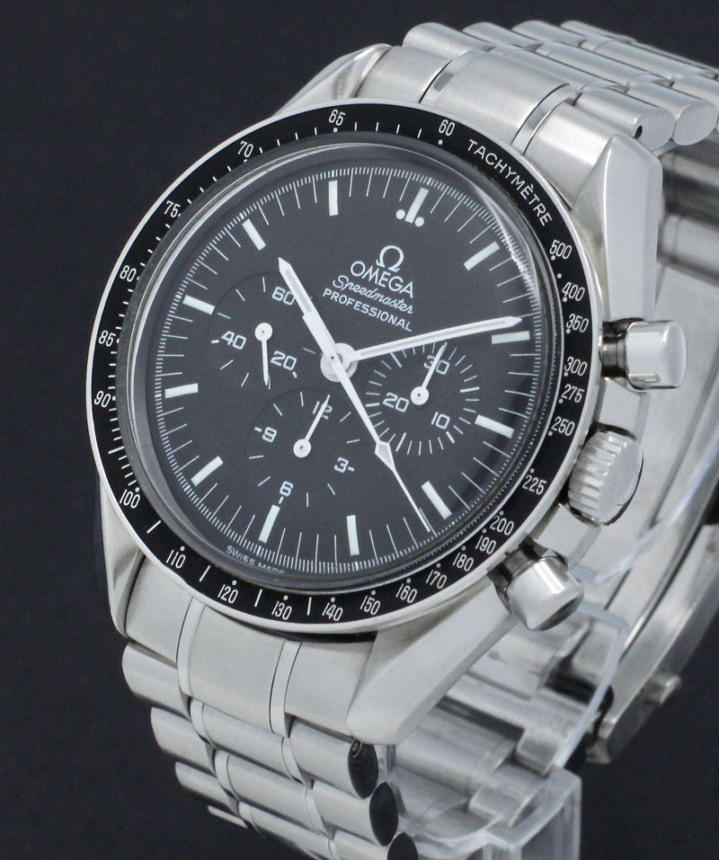 Omega Speedmaster 3570.50.00 - 2000 - Omega horloge - Omega kopen - Omega heren horloges - Trophies Watches