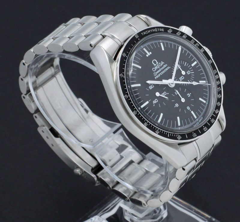 Omega Speedmaster 3570.50.00 - 2000 - Omega horloge - Omega kopen - Omega heren horloges - Trophies Watches