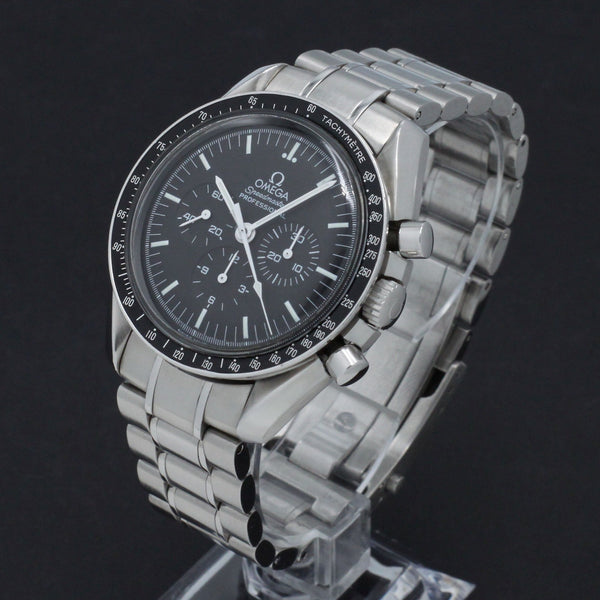 Omega Speedmaster Apollo Xvii 3574.51.00 - 2000 - Omega horloge - Omega kopen - Omega heren horloges - Trophies Watches