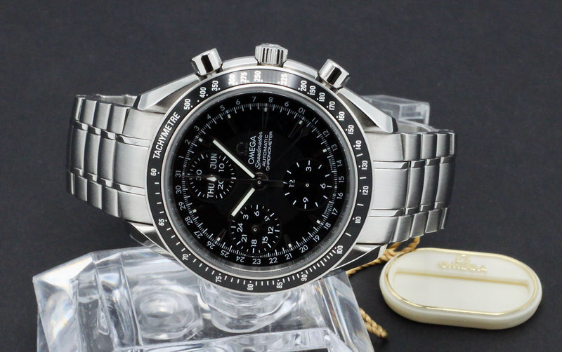 Omega Speedmaster Day Date 3220.50.00 - Ongeveer 2009 - Omega horloge - Omega kopen - Omega heren horloge - Trophies Watches